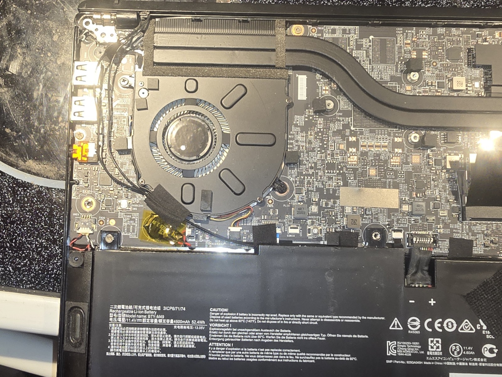 AS IS MSI Modern 14 B10MW-014 14” FHD IPS Laptop Intel i5-10210U No HDD Ram