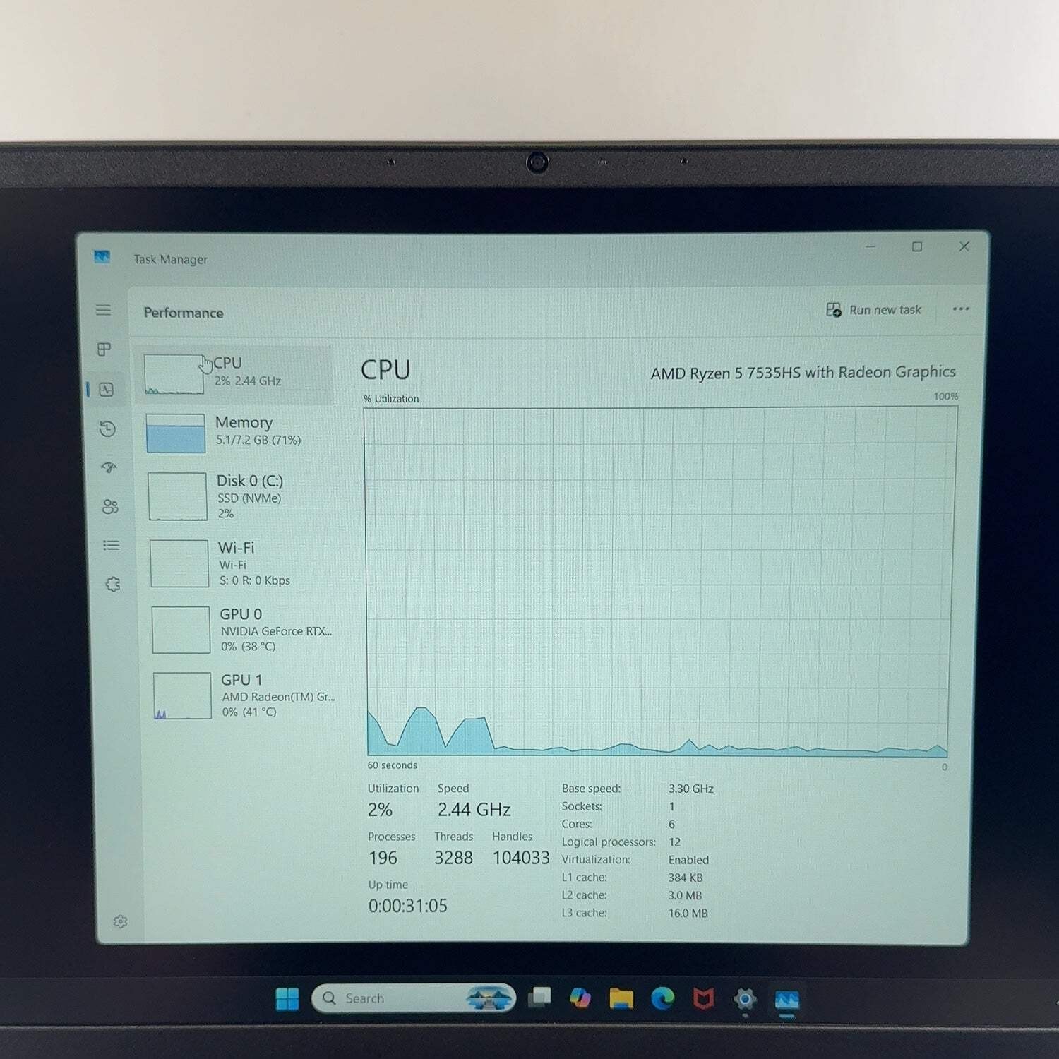 HP Victus 15-FB1013DX 15.6″ Ryzen 5 7535HS 3.3 GHz 8GB RAM 500GB SSD RTX 2050