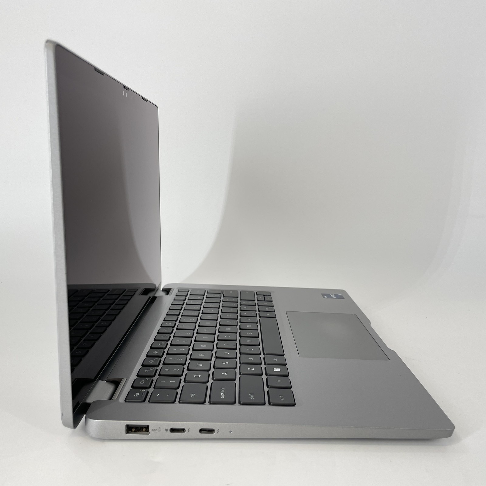 Dell Latitude 5340 (2-in-1) 13.3 FHD TOUCH 1.6 GHz i5-1345U 16GB 256GB SSD Good