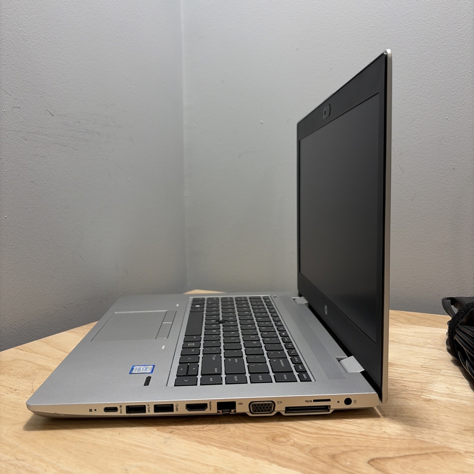 HP ProBook 640 G4 15″ CORE i5-8250U 1.60GHZ , 16GB, 256GB WCAM WIFI WIN11 CORD