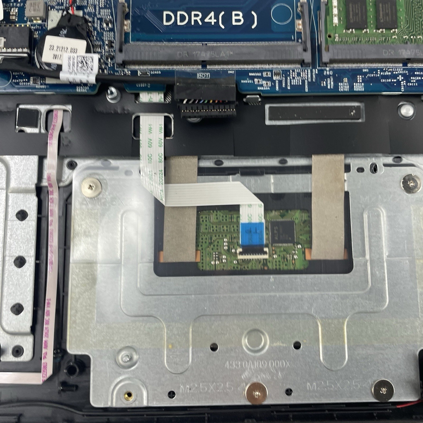 Dell Latitude 3580 15.6″ i7-7500U 2.70 GHz 8 GB RAM No SSD/OS/AC/Battery