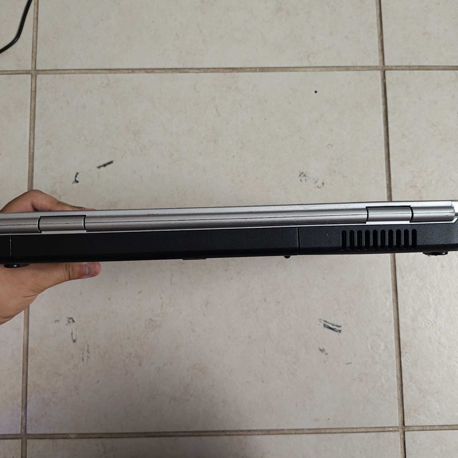 Dell Inspiron 1525 15.4″ Laptop – 120GB HDD/2GB RAM – DAMAGED #3926