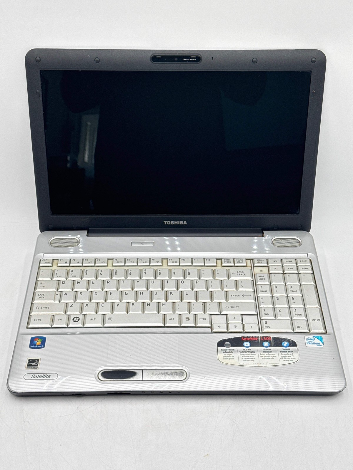 Toshiba Satellite L505-ES5018 15.6″ Intel Pentium – No Power