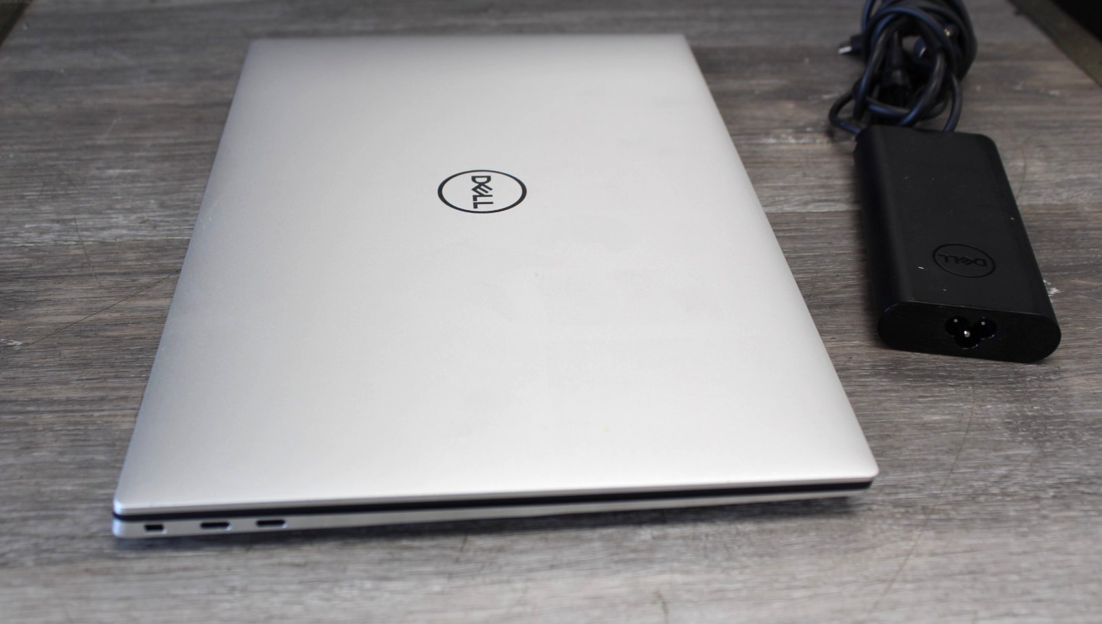 Dell XPS 15 9500 15.6″ Core i7-10750H 32GB 1TB SSD GTX 1650 Ti Win 11 Laptop