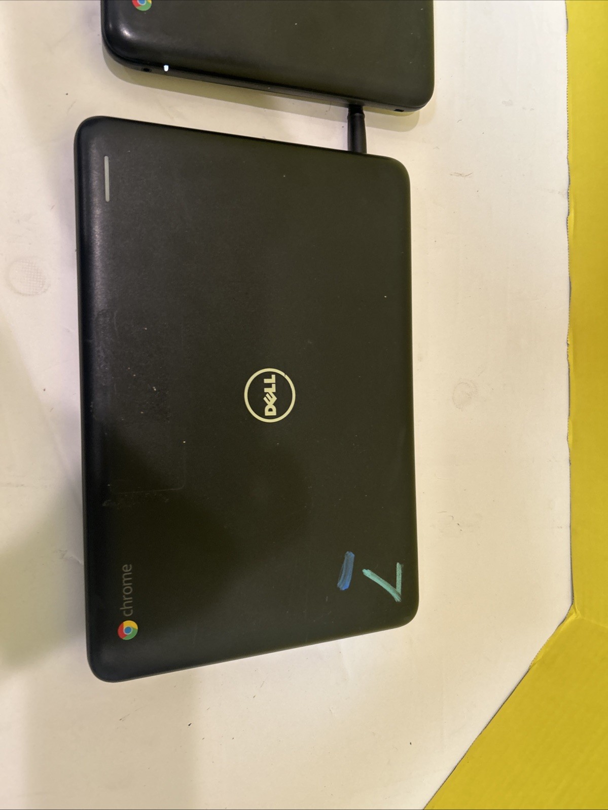 2x Dell Chromebook 3180 Touch 11.6″ 4GB 16GB Grade B Screen Blemishes Works