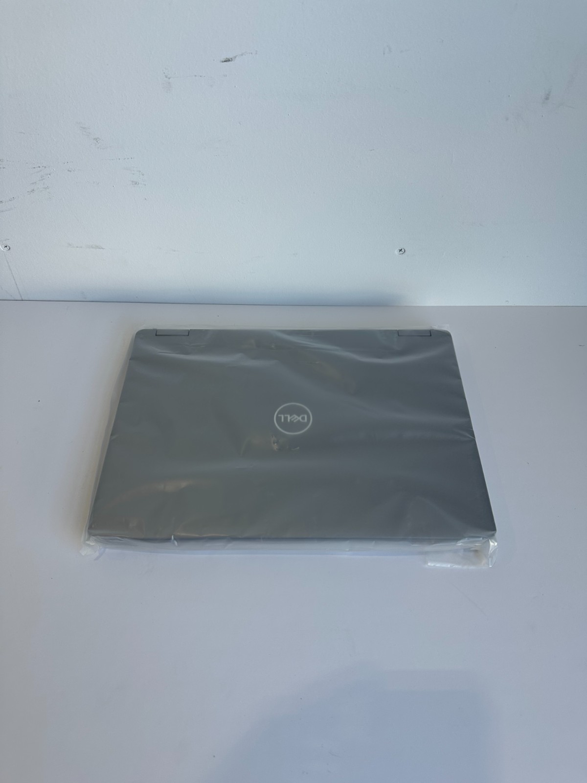 Dell LATITUDE 3310 13.3″ 2-in-1 Touch i5-8365U 1.60GHz 8GB RAM 256GB SSD win 11