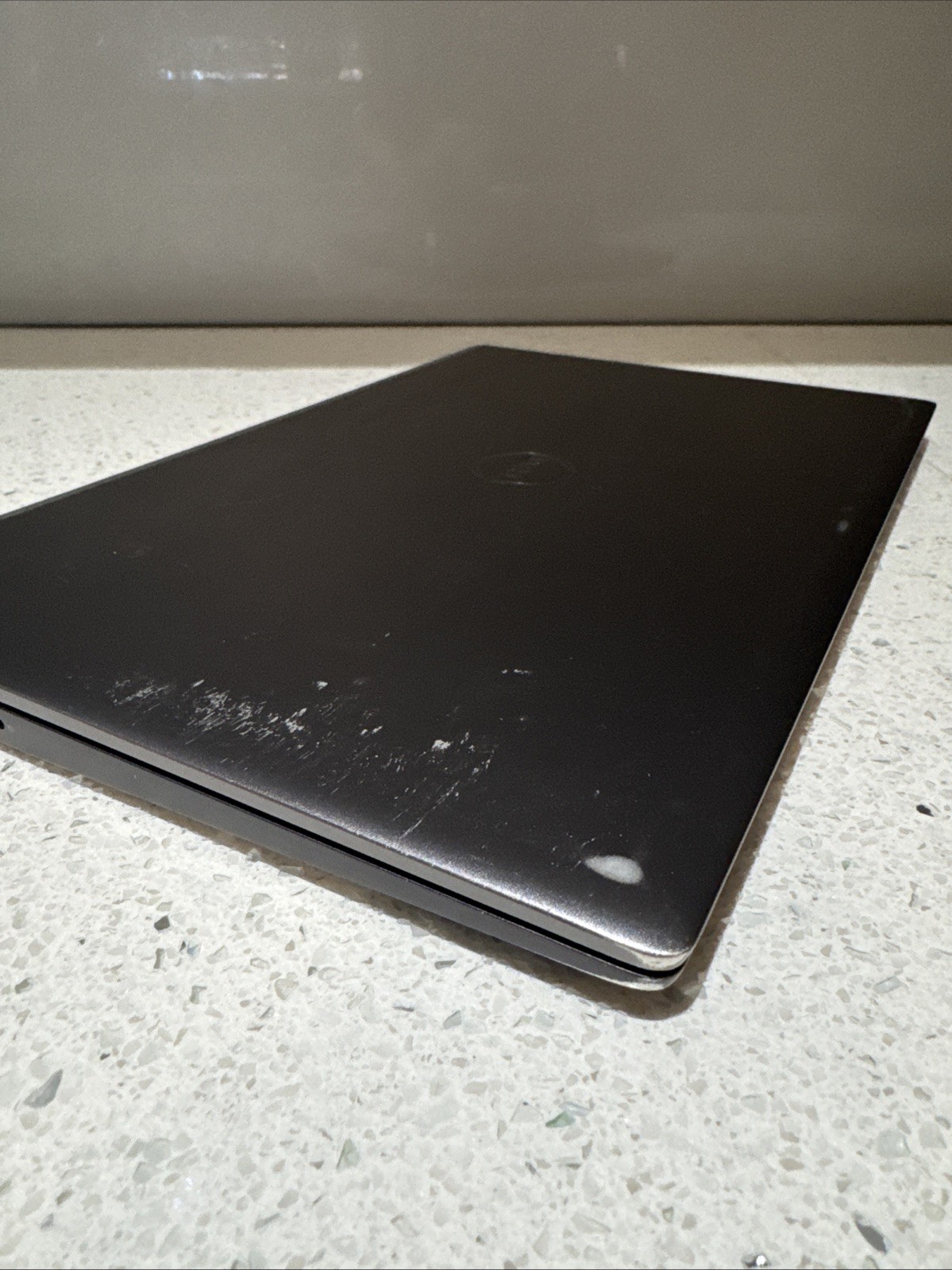 Dell Vostro 5402 Laptop 14″ Quad i5-1135G7 8GB 238GB Windows 10 Pro