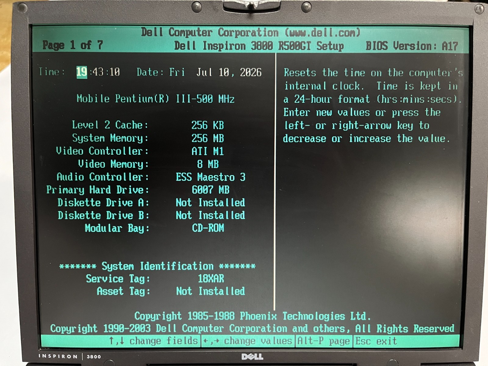 Dell Inspiron 3800 Pentium III 500Mhz 256MB Ram, 6GB HDD ATi Mobility Windows 98