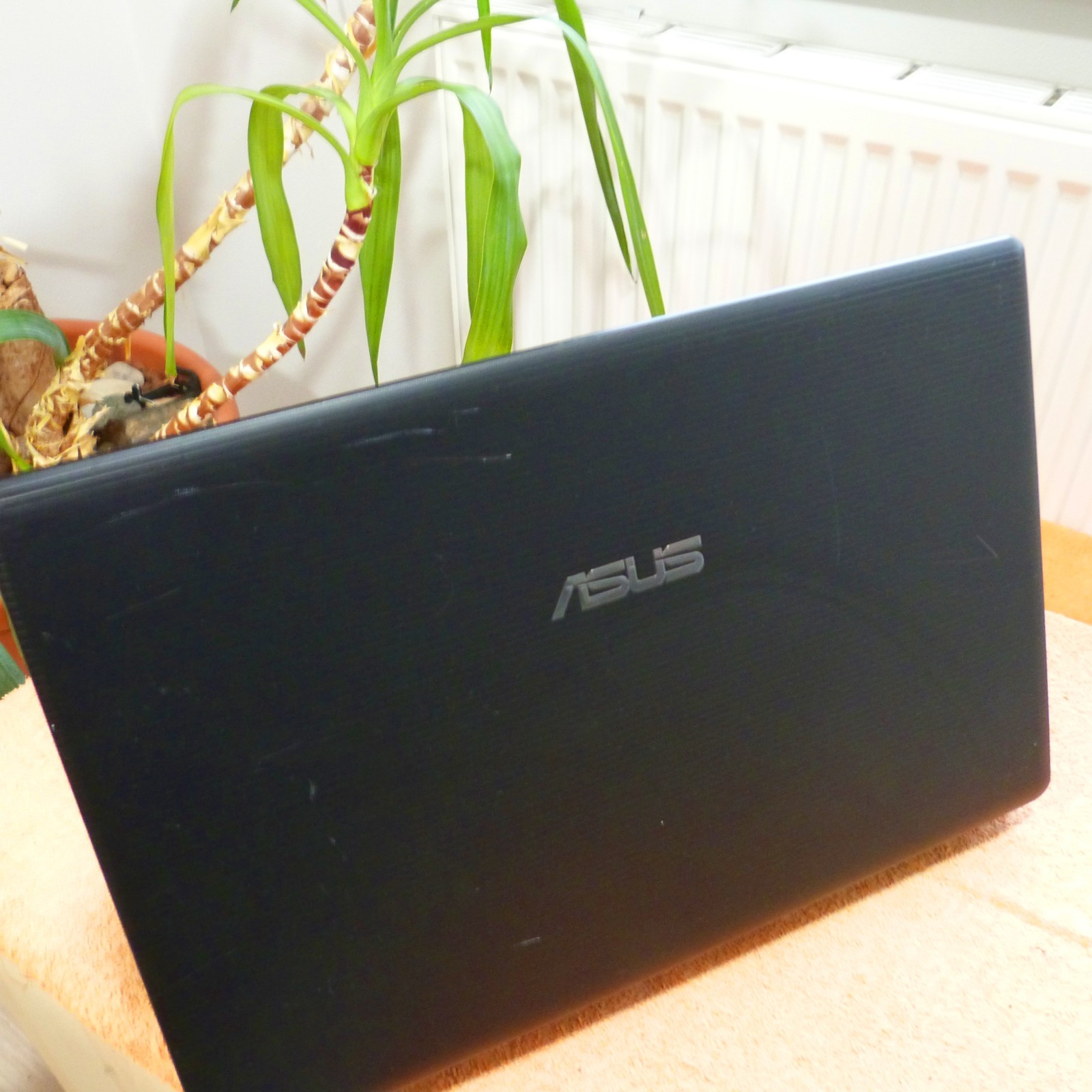 Asus K55 IceCOOL 15″ l 8GB RAM NEW l SSD Windows 11 PRO l BATTERY NEW HDMI USB3