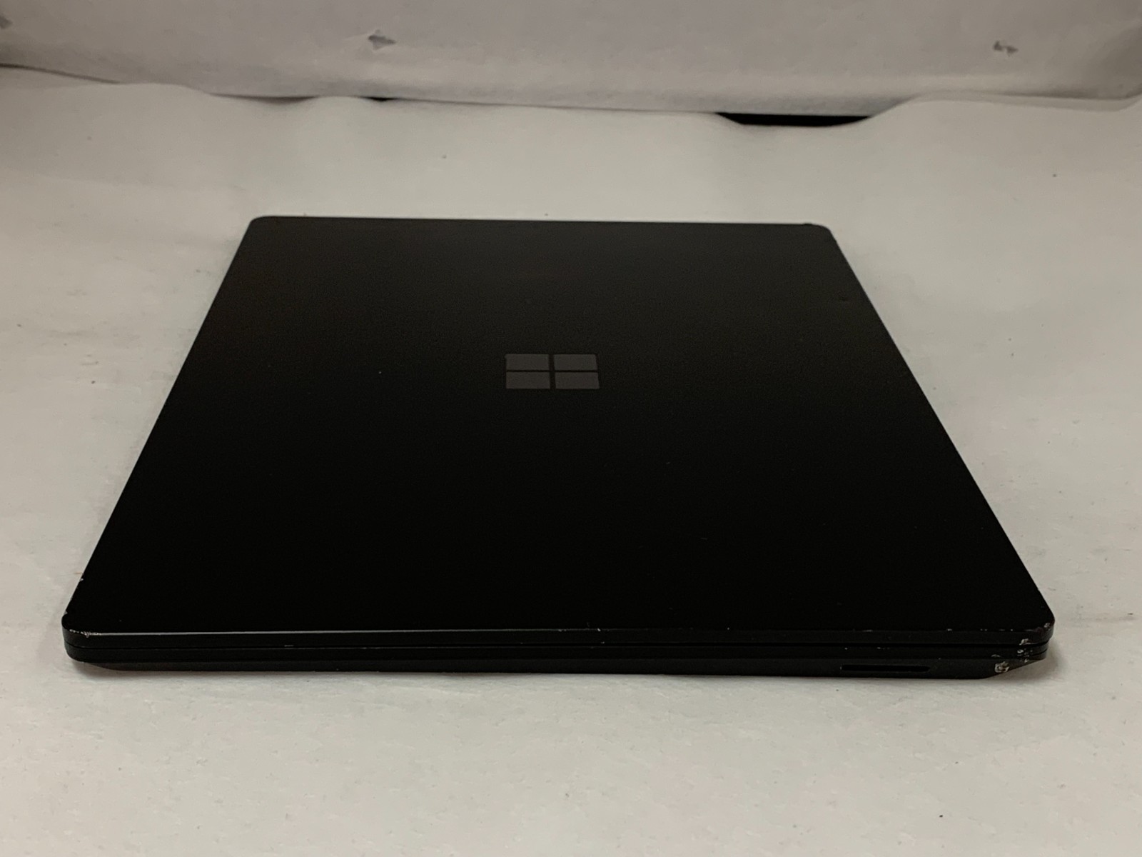 Microsoft Surface Laptop 4 i5-1145G7 2.6GHz 16GB 128GB NVMe W11P Mod. 1951