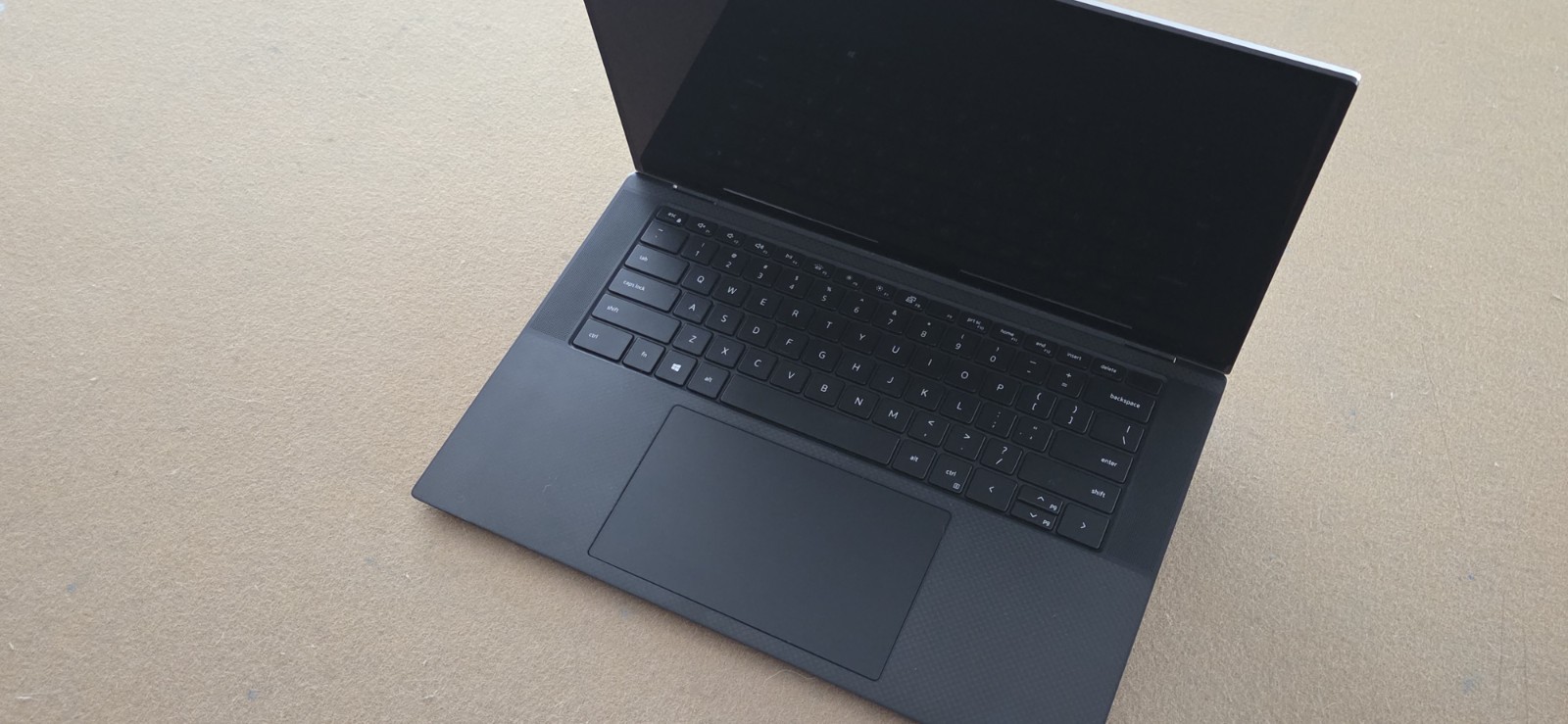 Dell XPS 15 9510 I9-11900H, 64GB RAM, 2TB NVME, touchscreen, RTX 3050 GPU