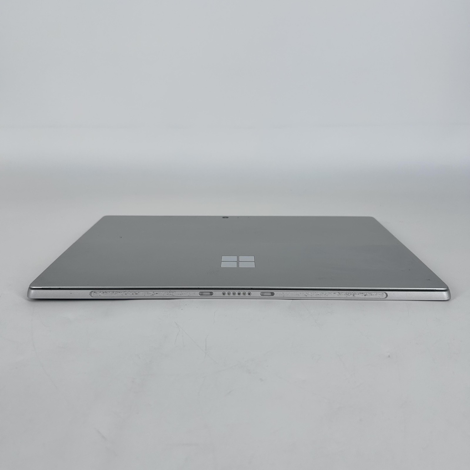 Surface Pro Gen 5 13″ QHD+ TOUCH Intel Core m3-7Y30 1.0GHz 4GB RAM 128GB SSD