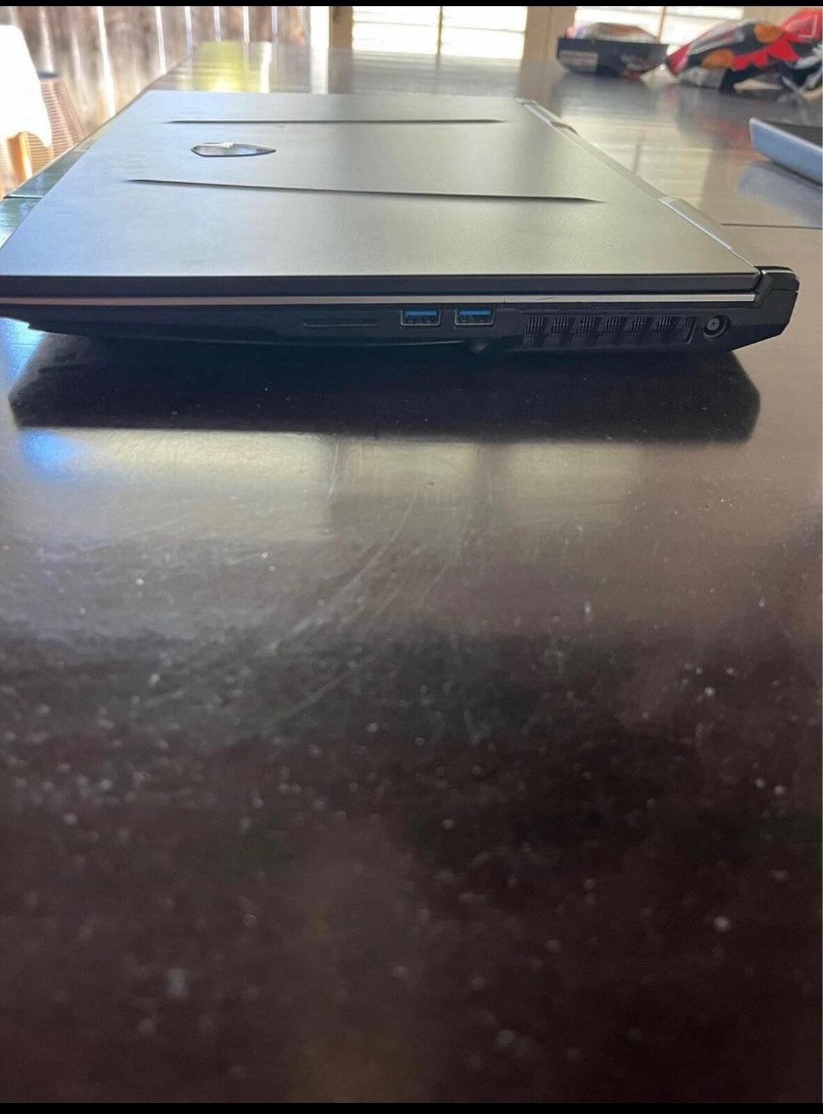MSI GP75 Leopard 10SFK 17.3” RTX 2070 (512GB SSD+added2t, Intel i7 10th Gen.)