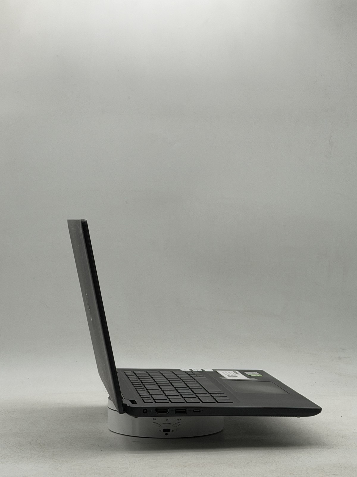 DellLatitude (3410) 14inch i7-10510U 8GB 256GB NO OS || Read