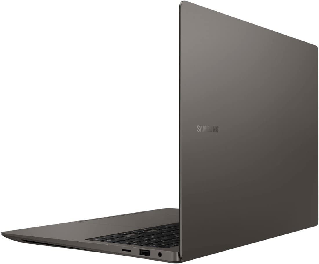 SAMSUNG Galaxy Book3 Ultra 16 AMOLED display i7-13700H 16GB RAM 1TB SSD RTX 4050