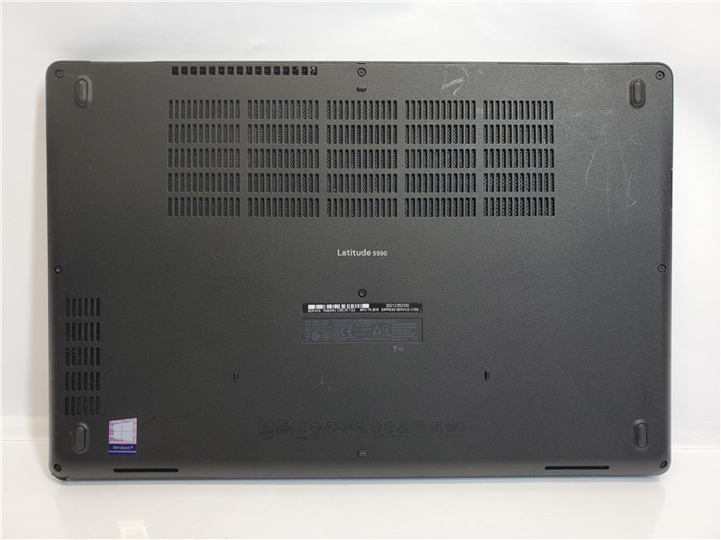 Dell Latitude 5590 Laptop i5-7300U 2.6GHz 8GB 128GB SSD Win10 COA Grade C