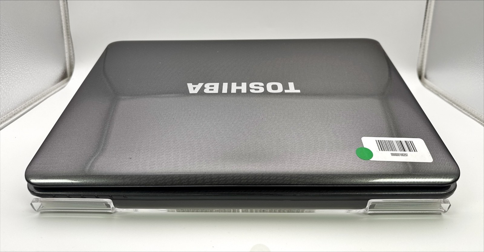 TOSHIBA SATELLITE L645 PENTIUM P6100 2.00 GHZ 3 GB 250 GB SATA HDD 13.9″ Laptop