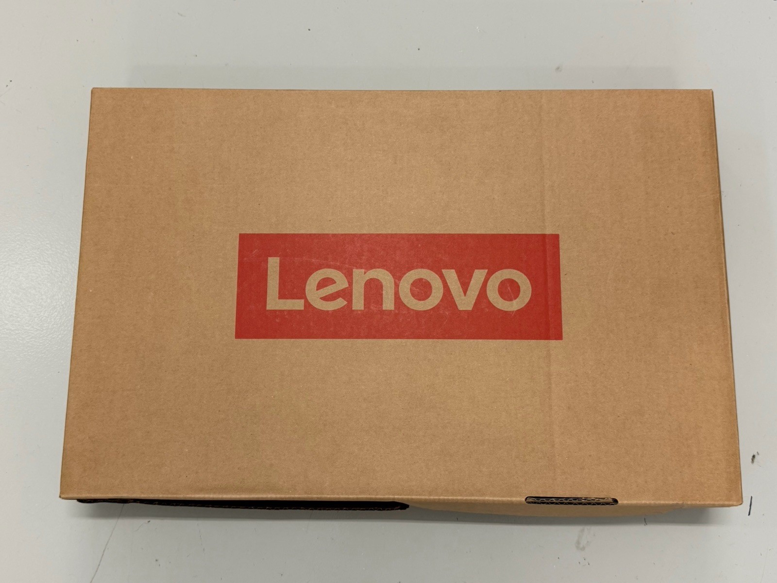 Lenovo IdeaPad Slim 3 15Q8X10 – 16GB RAM 512GB SSD – Luna Gray Laptop
