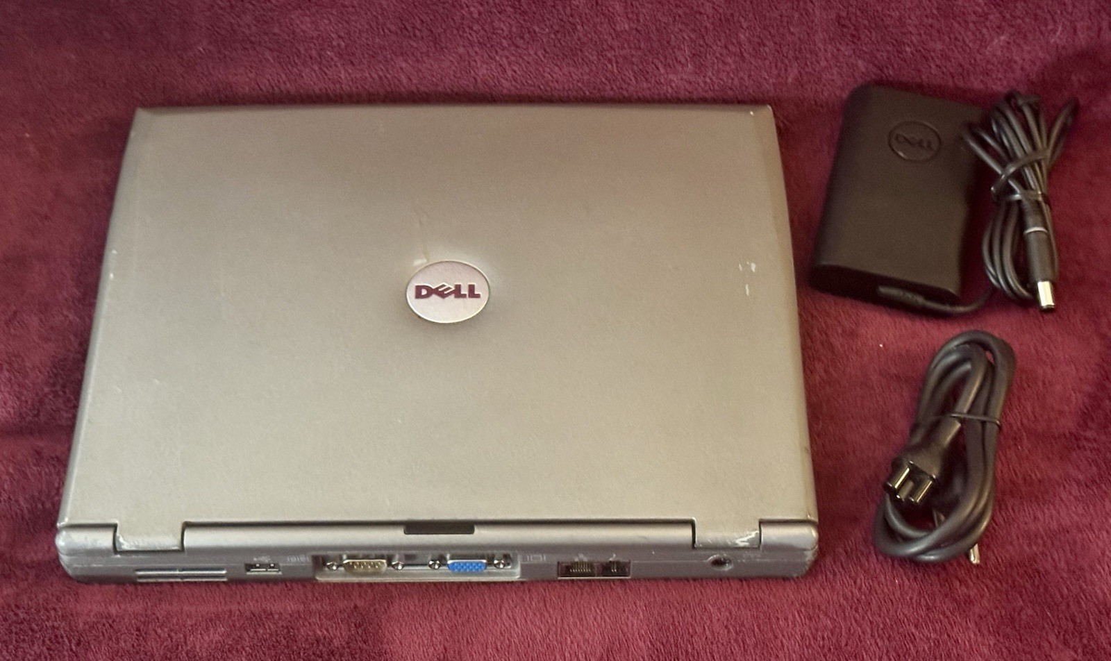 COMPLETE Dell Latitude D400 Ultra-Portable 1.70GHz/1GB/30GB/SERIAL D-SUB/XP PRO