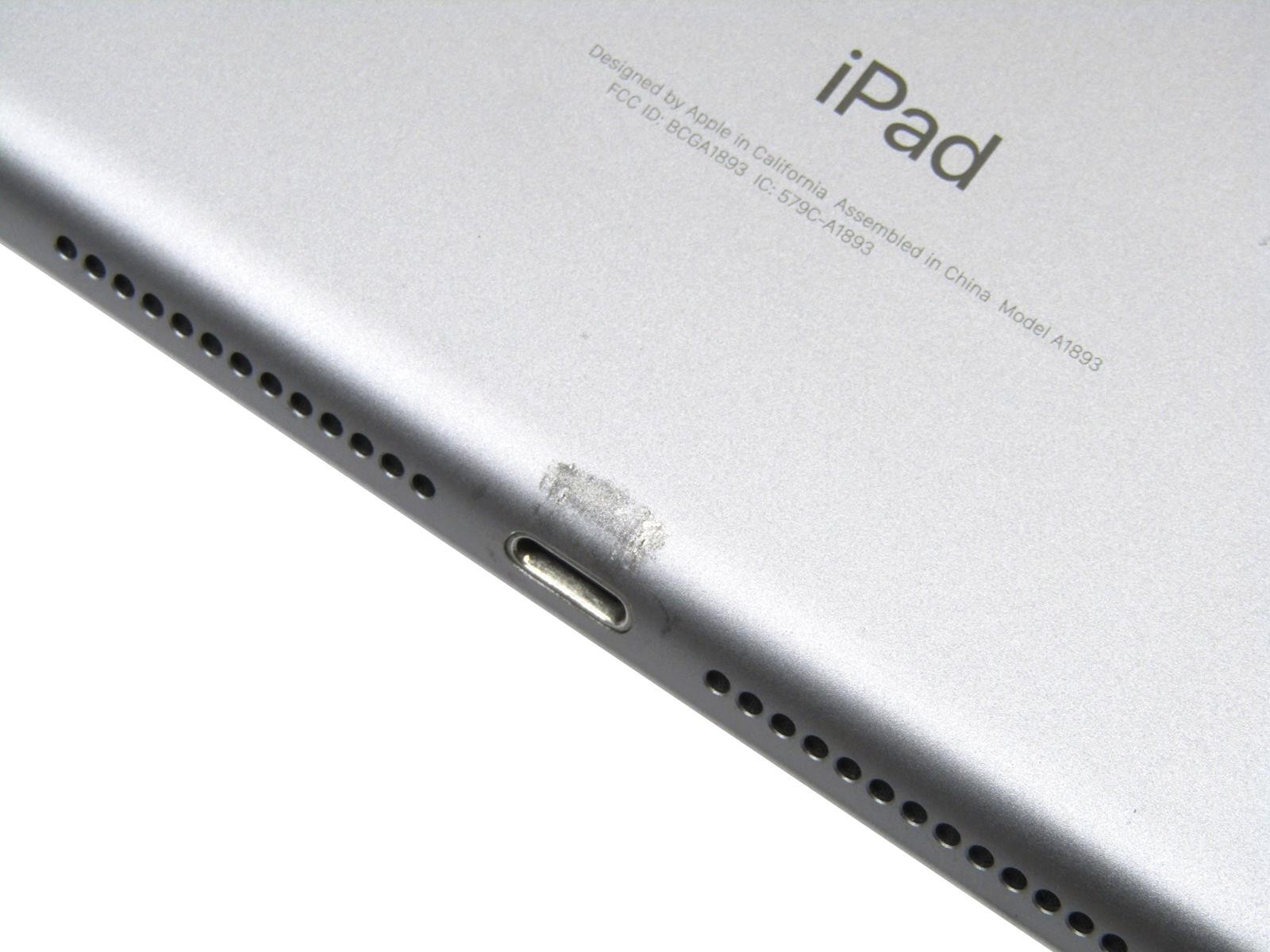 Apple iPad 6 A1893 7,5 32GB 9.7″ | Space Gray | WiFi Only | Health: 90%