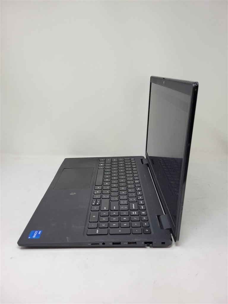 DELL LATITUDE 3520 Laptop Intel Core 11TH GEN I5-1135G7 8GB 256GB