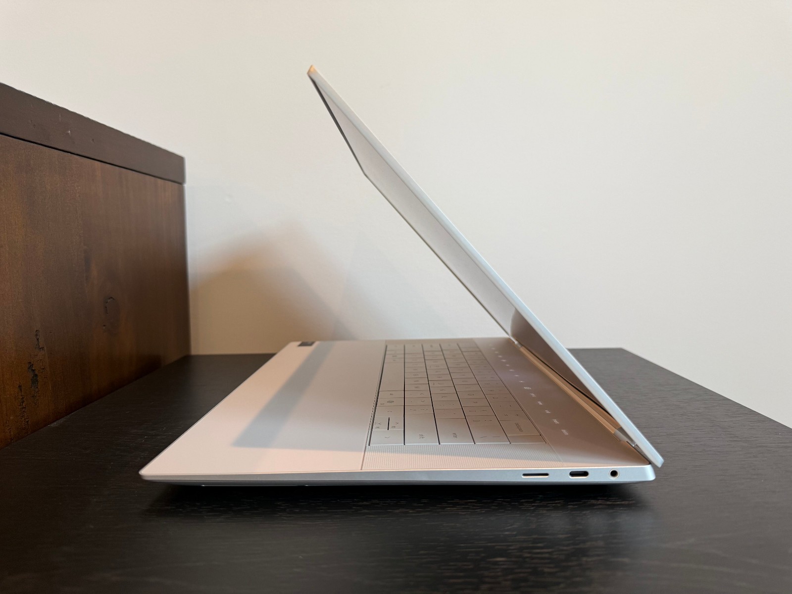 Dell XPS 16 9640 4K OLED Touch (Core Ultra 9 185H, 32GB/1TB, RTX 4060) #8