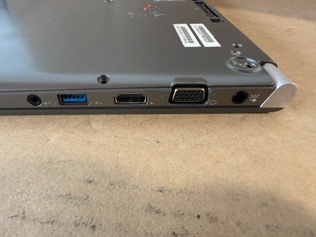 Toshiba Portege Z30 I5-6300U 256GB SSD 8GB RAM (No Charger Included)