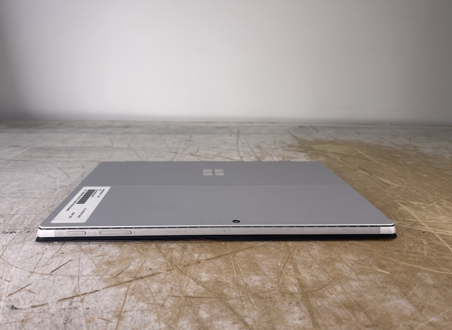 MICROSOFT SURFACE LAPTOP 1769 i5-7300U @ 2.60GHz, 4GB RAM, 120GB SSD, WIN 10 PRO