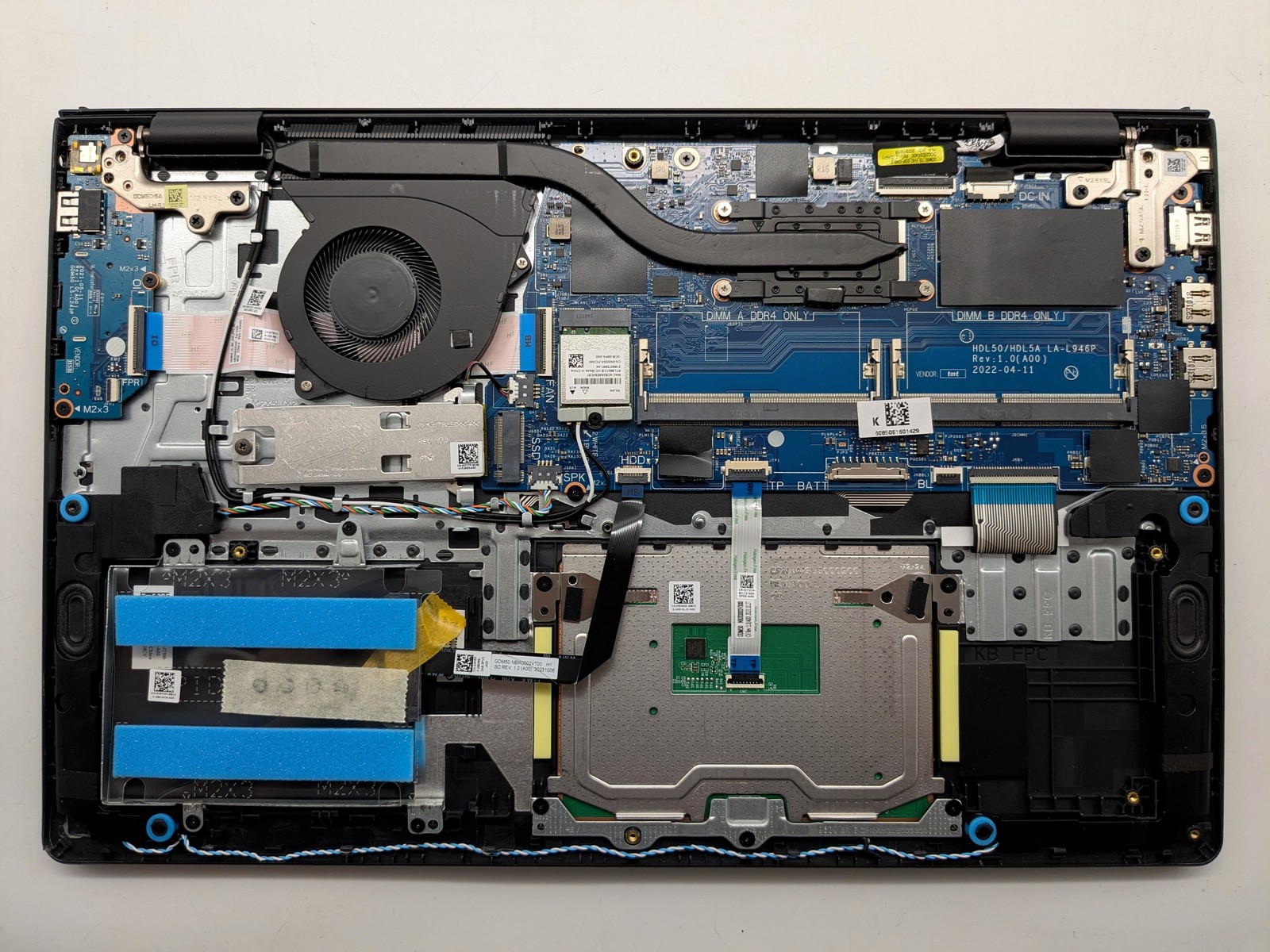 DELL INSPIRON 15 3520 15″ FHD Touch I5-1235U Motherboard Palmrest *READ*