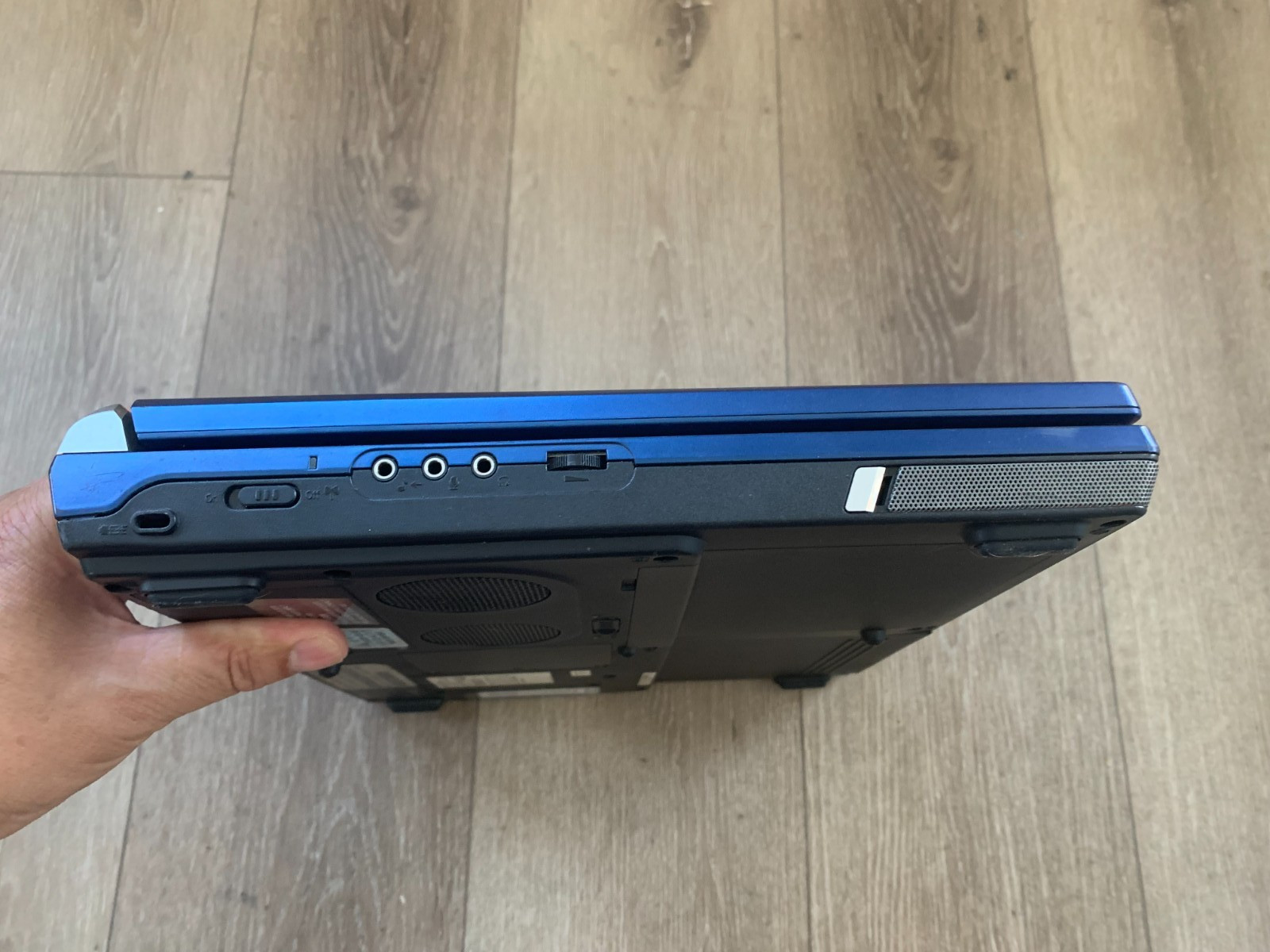 Toshiba Satellite A35-S159 15″ Intel Pentium 4 2.30GHz 768MB RAM 60GB IDE HDD