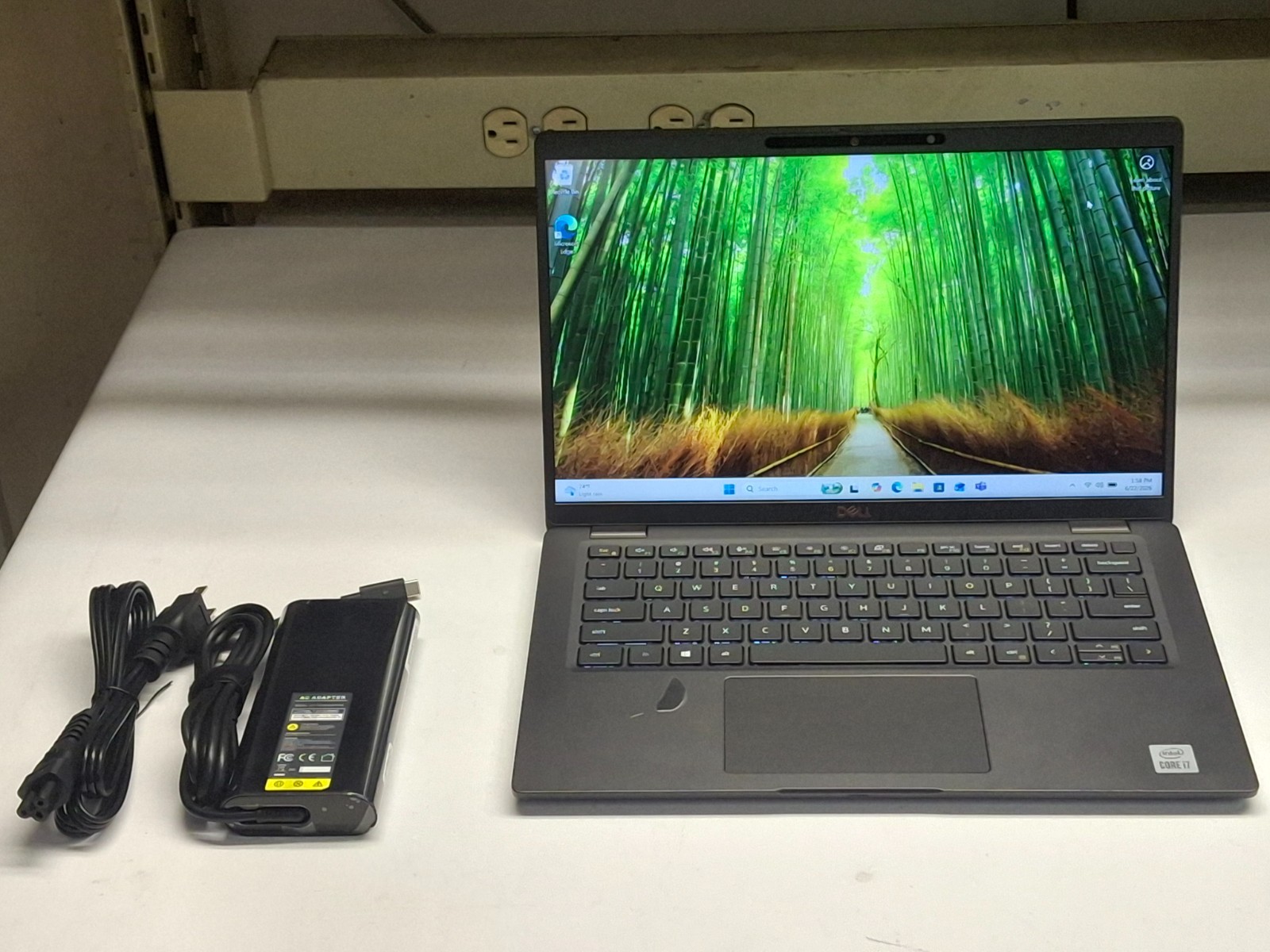Dell Latitude 7410 14″ Intel Core i7-10610U 16GB Ram 256GB NVMe SSD Win 11 Pro