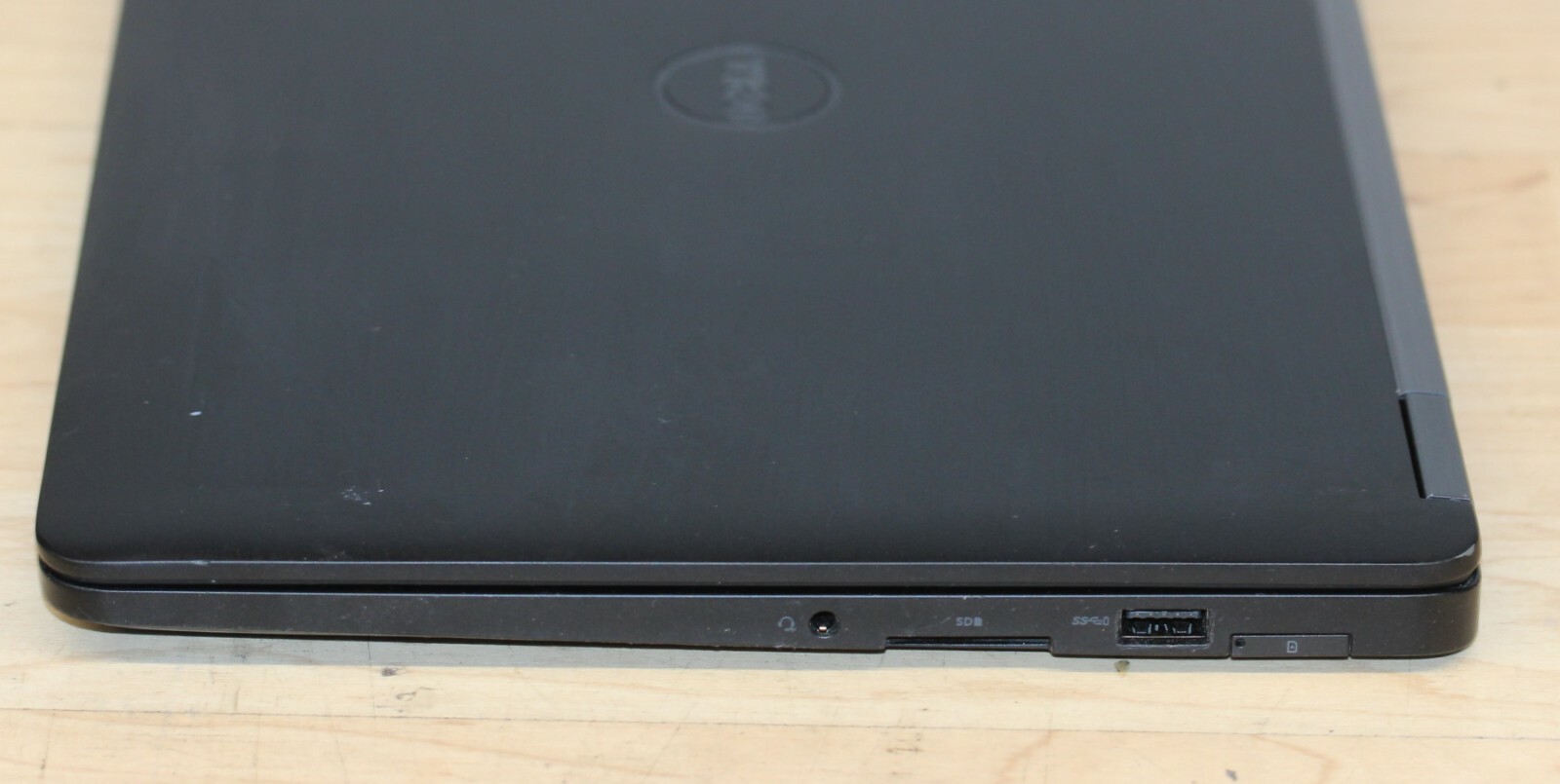 Latitude E7270 12.5″, i5 2.4GHz 6th Gen, 8GB, 250GB SSD, Win 10 Pro (free ship)