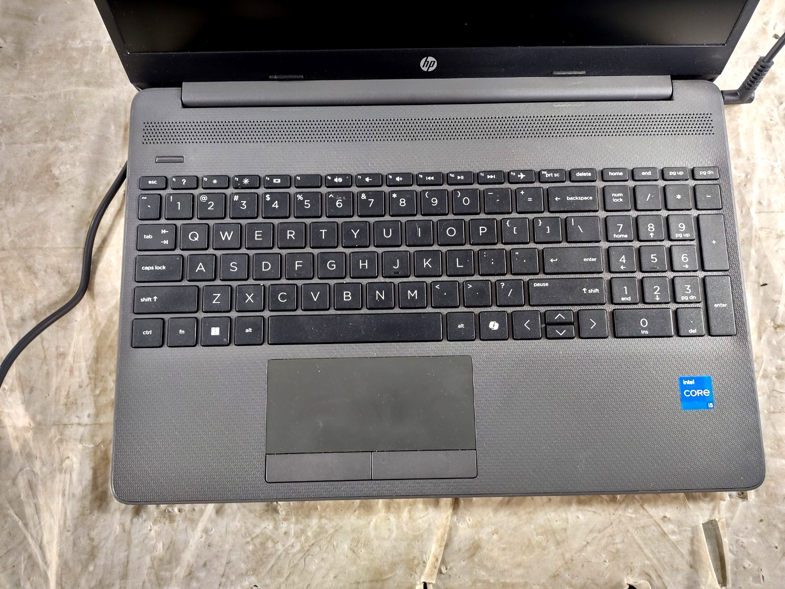HP 250R G9 i5-1335U 16GB 512GB BT5 802.11ac 15.6″ FHD Win11Pro