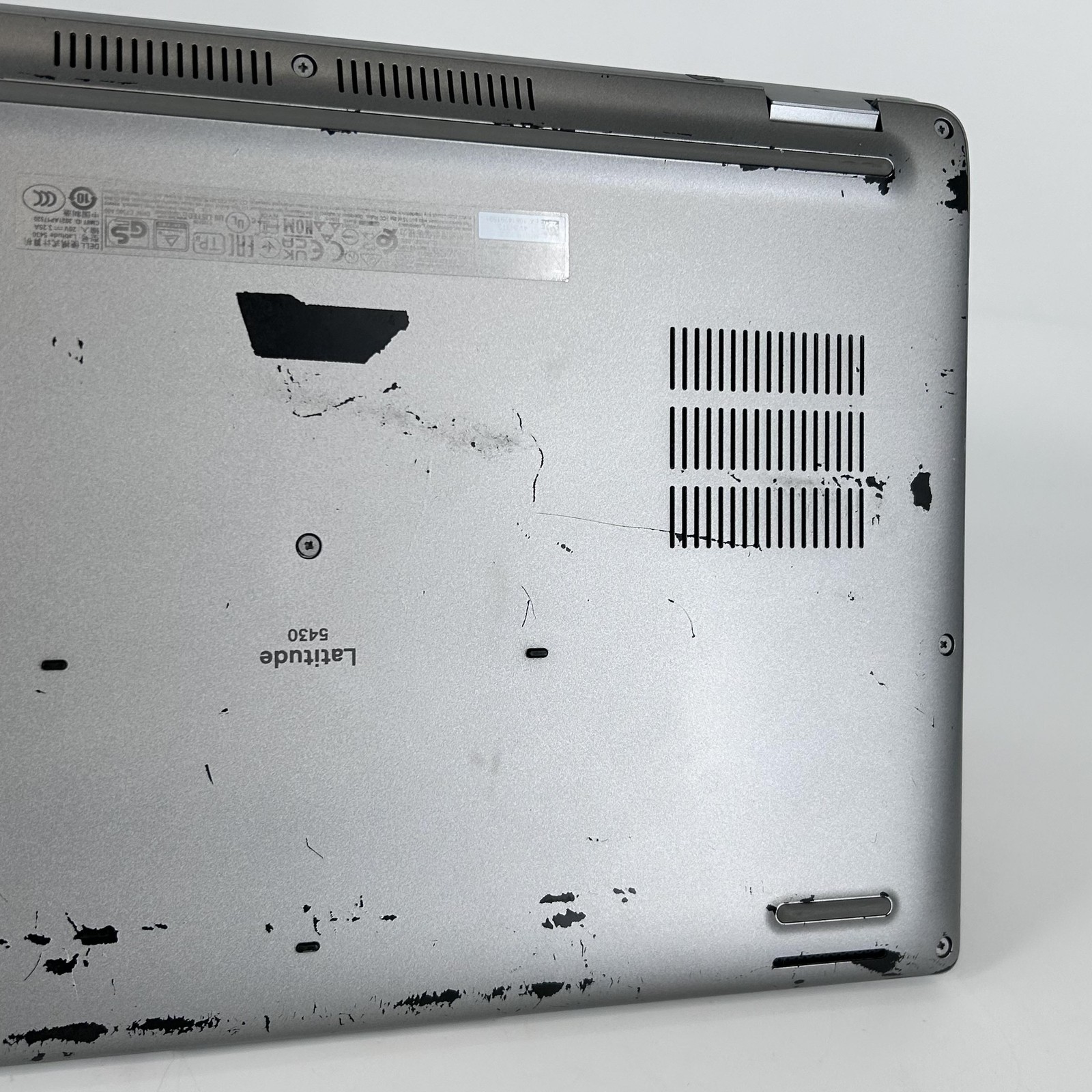 Dell Latitude 5430 14 Gray FHD 1.3 GHz i5-1235U 16GB 512GB SSD Good