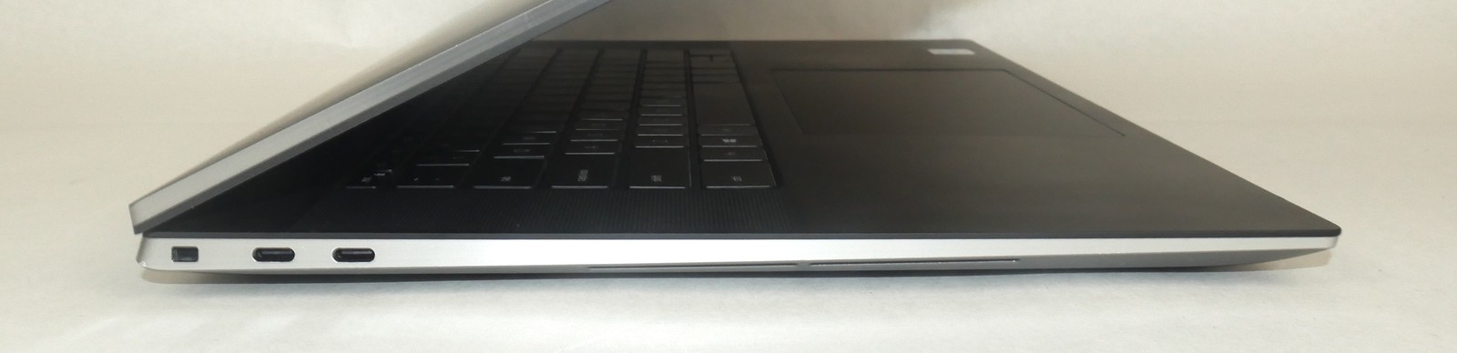 Dell Precision 5750 i7-10850H 2.70GHz 512GB NVME 16GB Quadro T2000 W11P NO AC