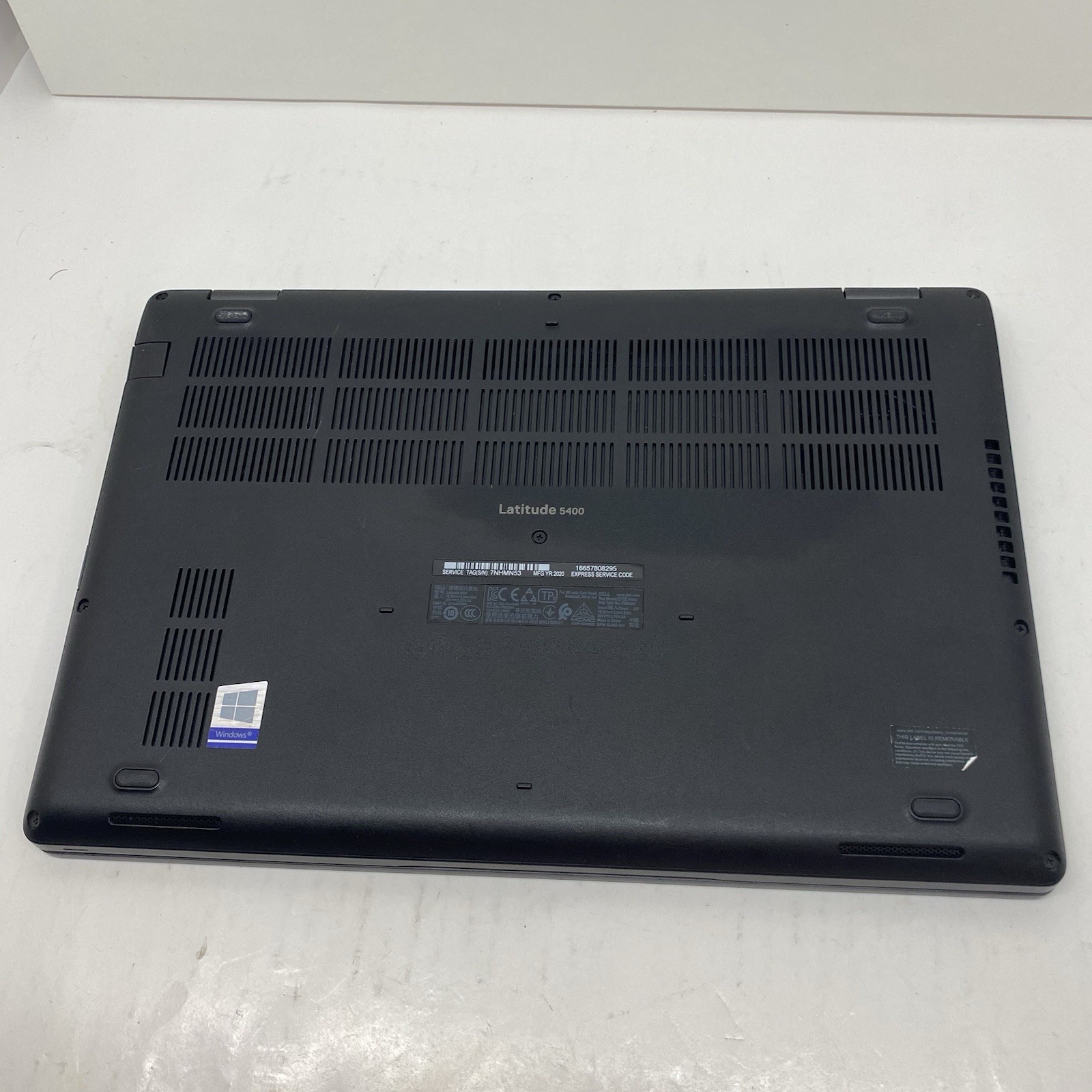 Dell Latitude 5400 Core i5-8365U 1.60GHz 16GB RAM 256GB NVMe SSD Windows 11 Pro