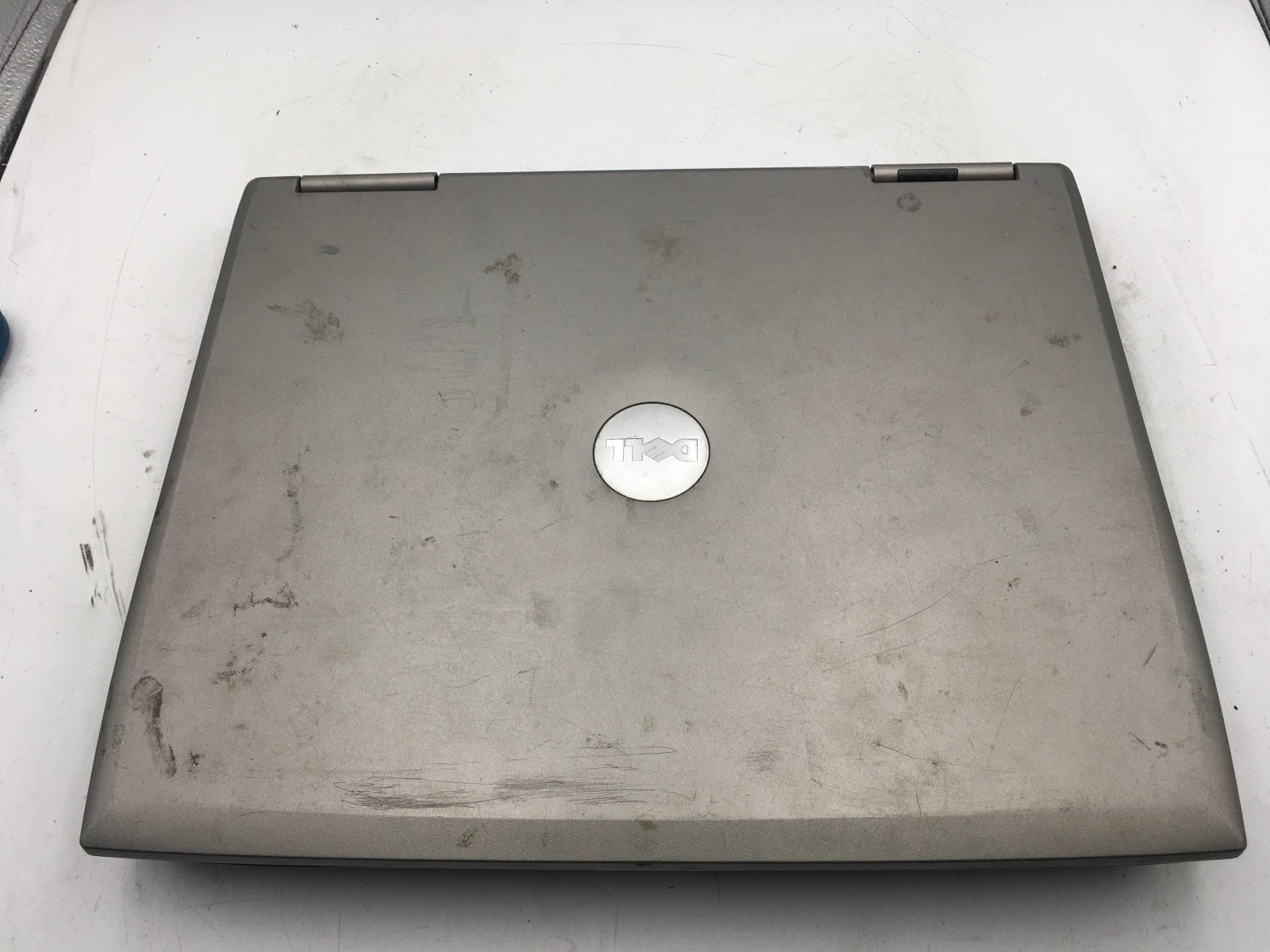 DELL LATITUDE D505 – BOOTS TO BIOS – INTEL PENTIUM M – NO RAM – NO OS – READ -BB