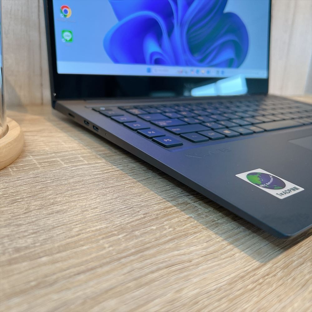 NEC LAVIE VEGA OLED 4K i7-9750H 512GB SSD 15.6″ Laptop Win11