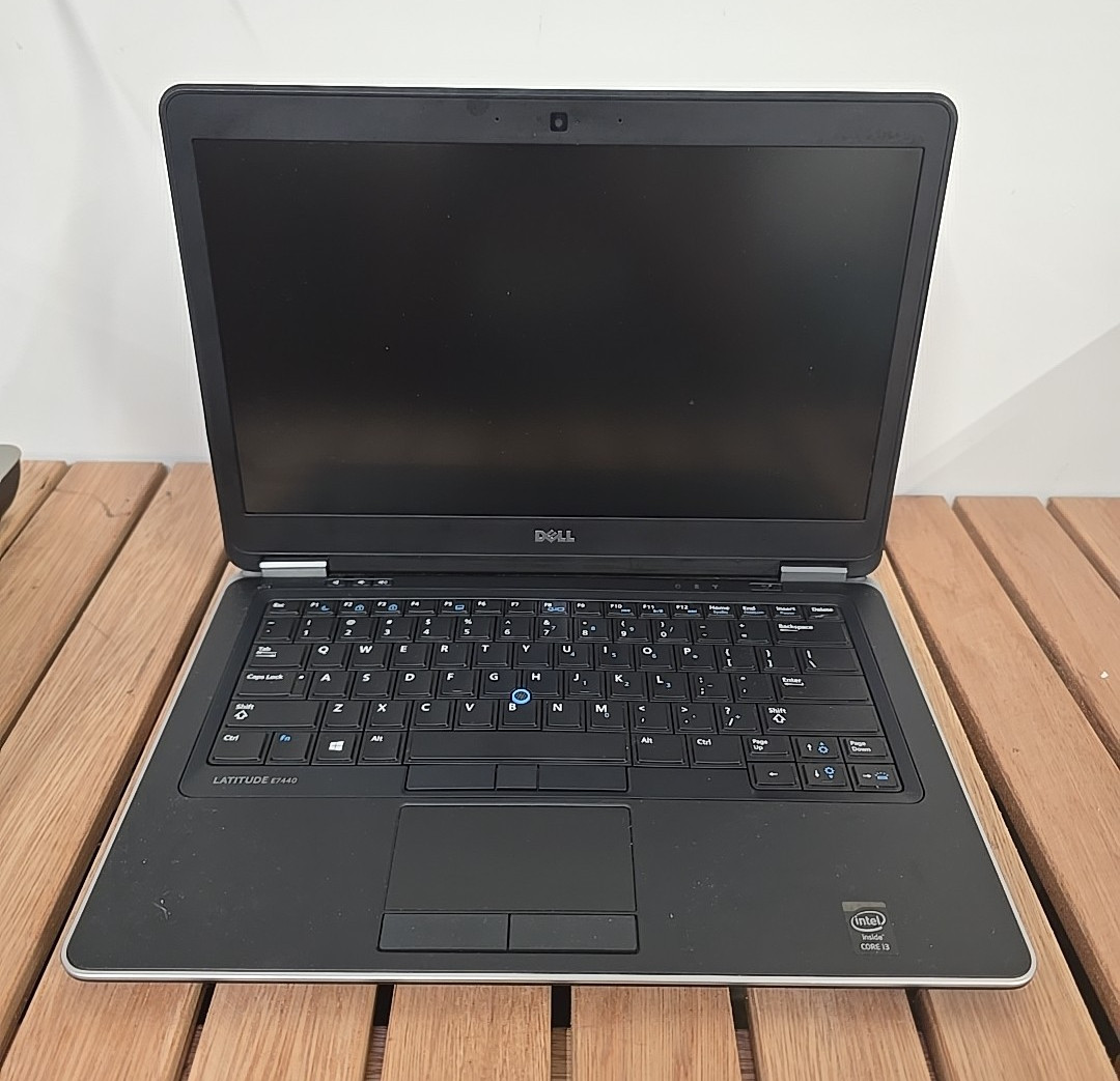 DELL LATITUDE E7440 – FOR PARTS/REPAIR – INTEL I3 4TH GEN – PARTS ONLY