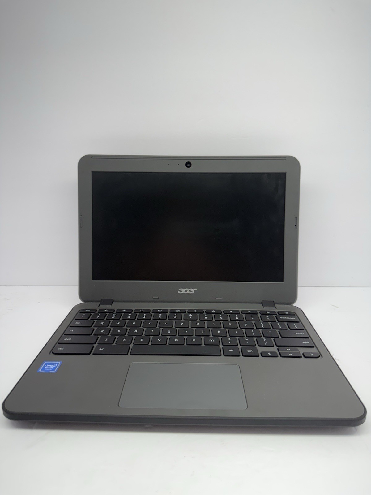 Acer C731 Series N16Q13 Chromebook – Tested – Comes with charger – works well