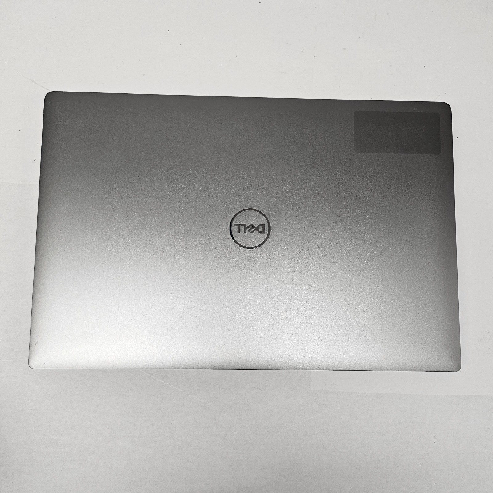 Dell Precision 5540 15.6″ Core i7-9850H 16GB RAM 512GB SSD Quadro T1000 Win 11