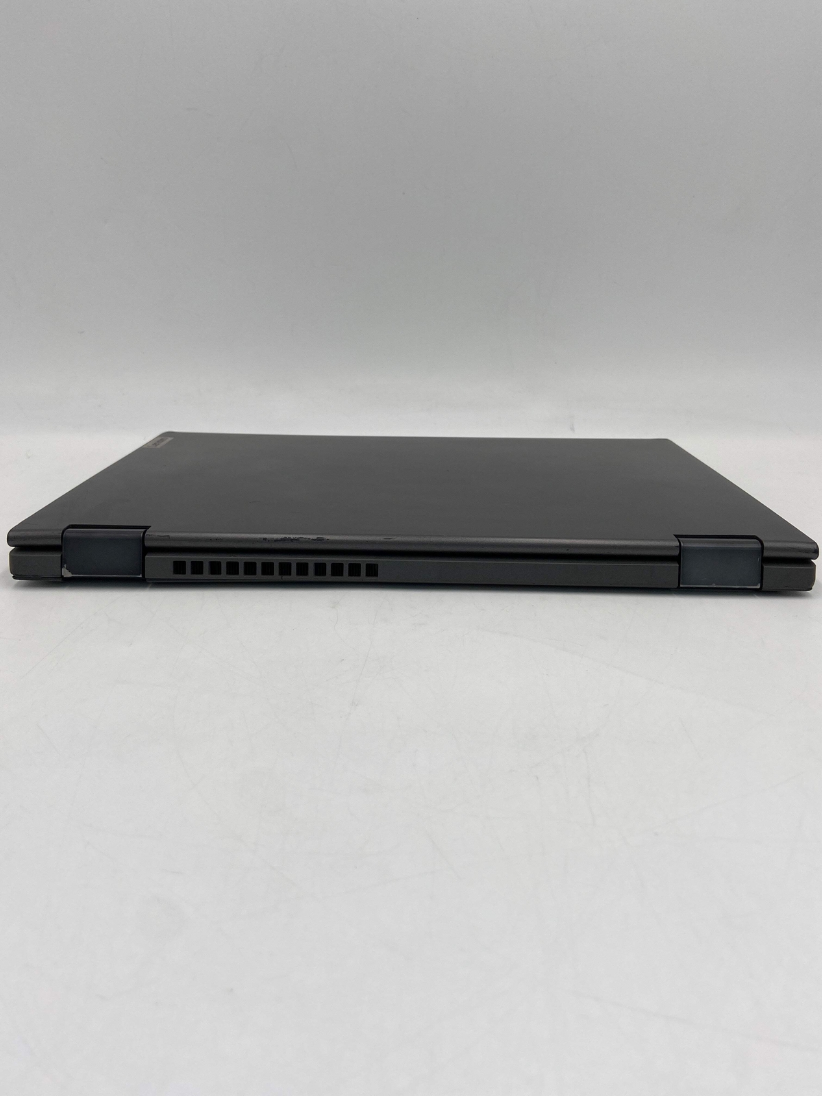 Lenovo IdeaPad Flex 5 14″ Ryzen 3 3200U 4GB RAM 256GB SSD AMD