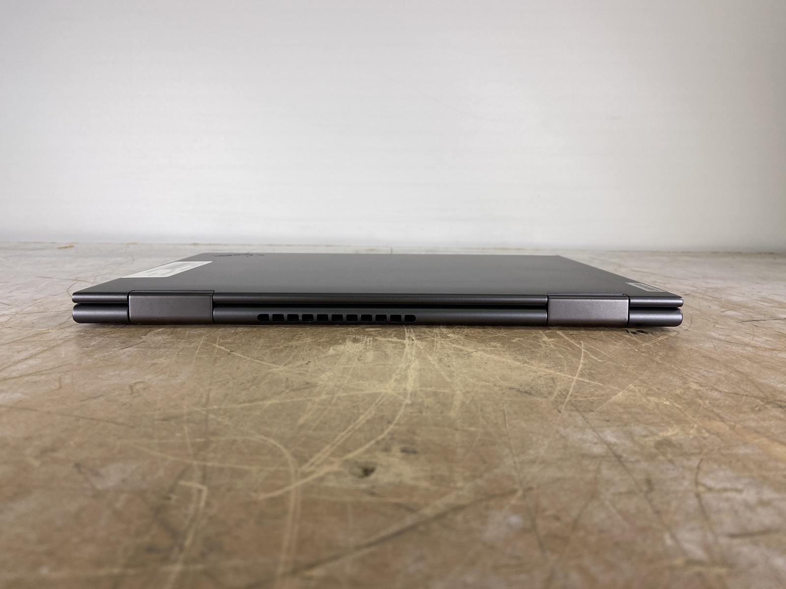 LENOVO THINKPAD X1 YOGA GEN 7 i7-1265U @ 1.3GHz, 32GB RAM, NO HDD/OS – (PARTS)