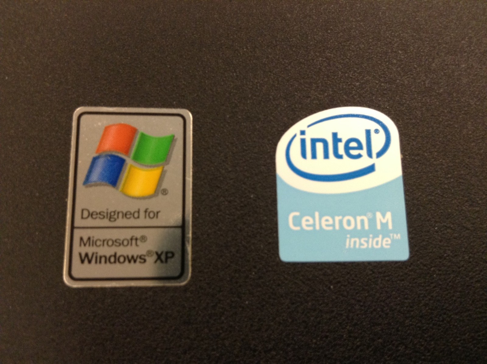 Dell Inspiron 1300 Laptop 15.4″ Celeron M 1.40GHz 1GB Wifi, No HDD, FREE SHIP