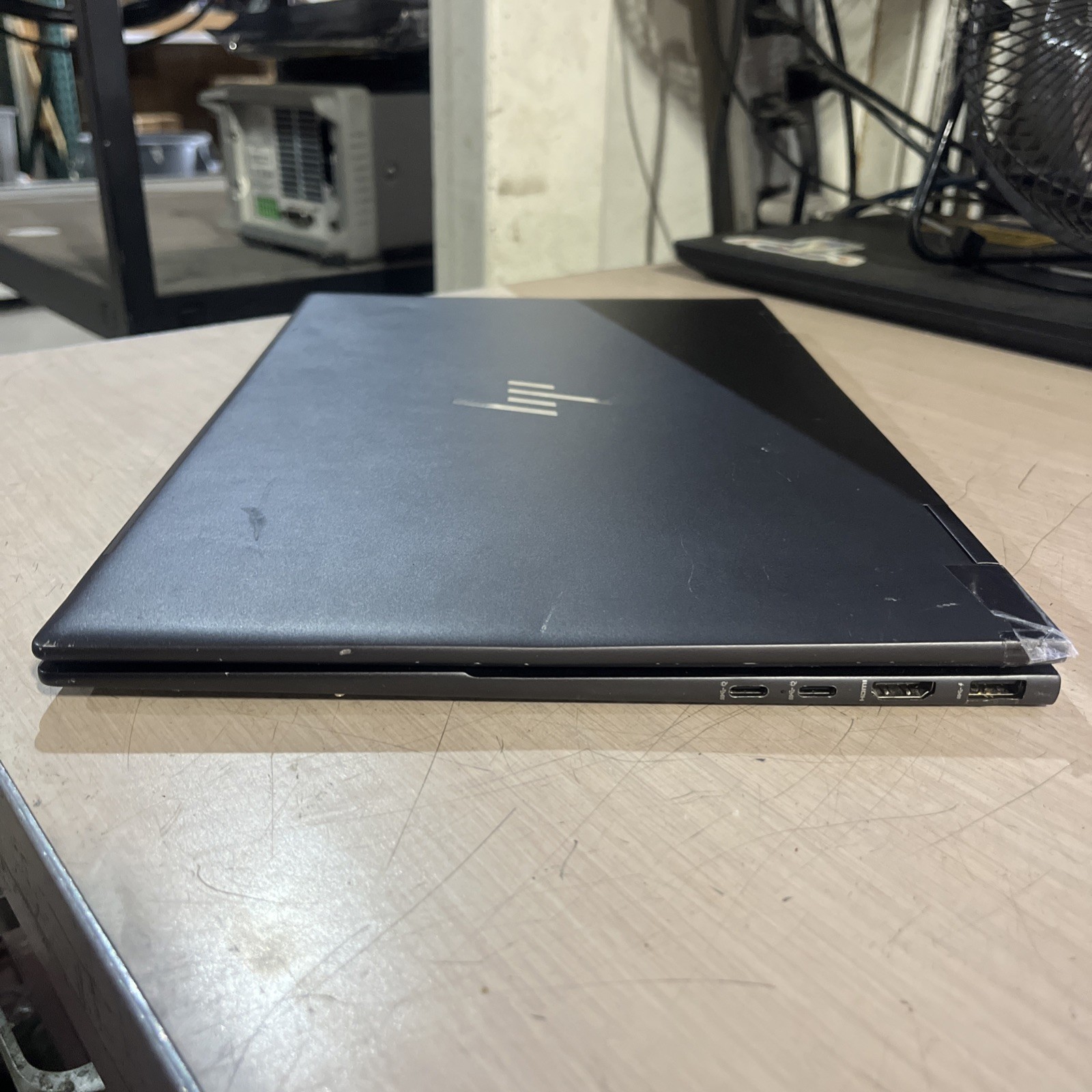 HP ENVY X360 2 IN 1 AMD RYZEN 5 5625U 8GB RAM NO HD