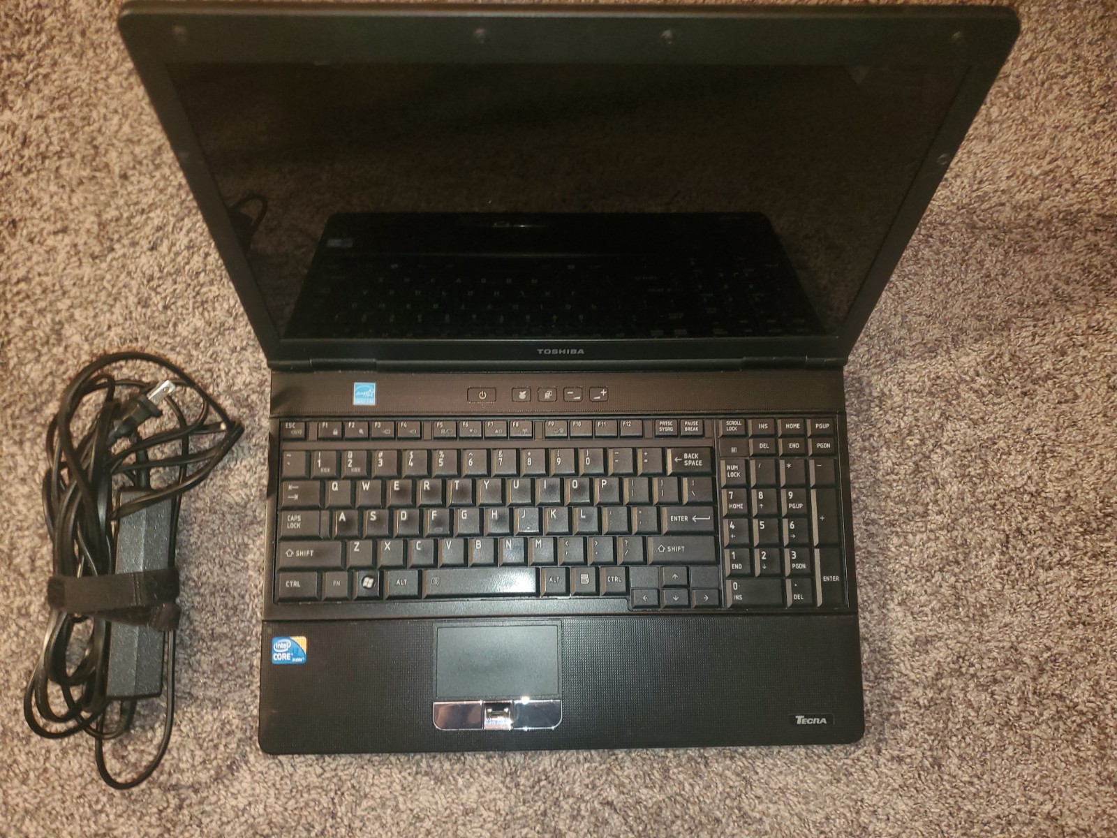 Toshiba Tecra A11 Laptop – Windows 10 Included – Bad Display (PTSE0U-0C502G)