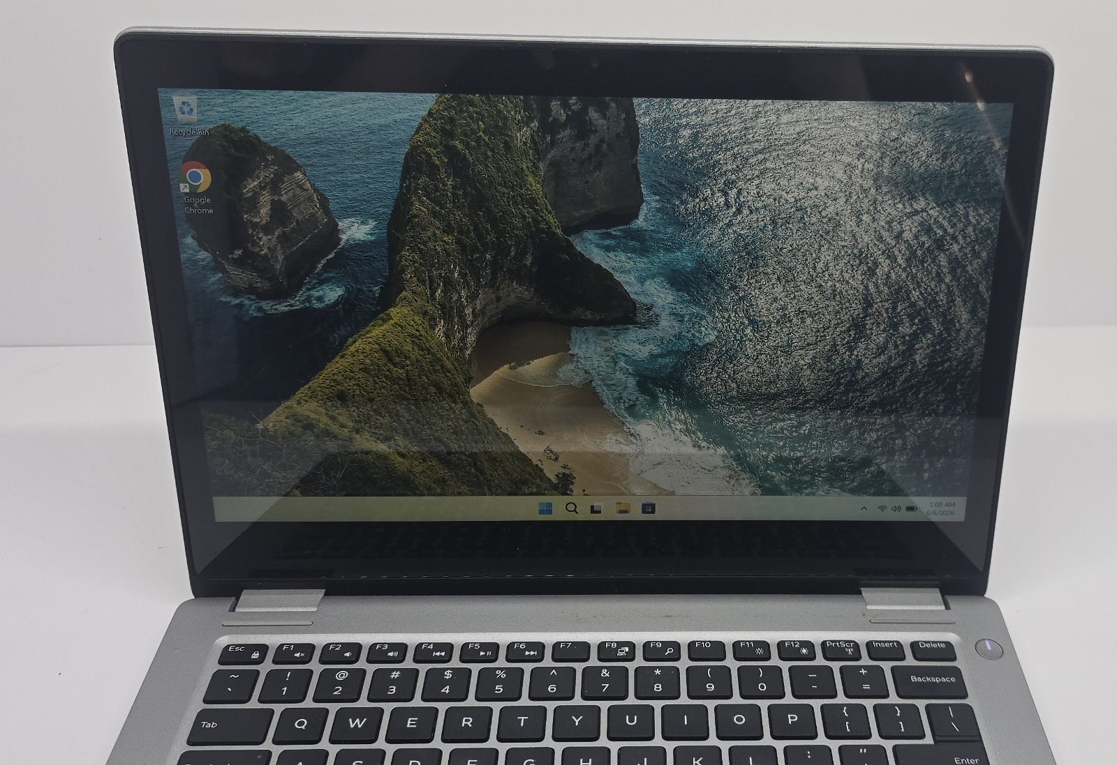 Dell Latitude 3310 2-in-1 Touch Intel i5-8265U 4GB RAM 240GB NVMe SSD Win 11 Pro