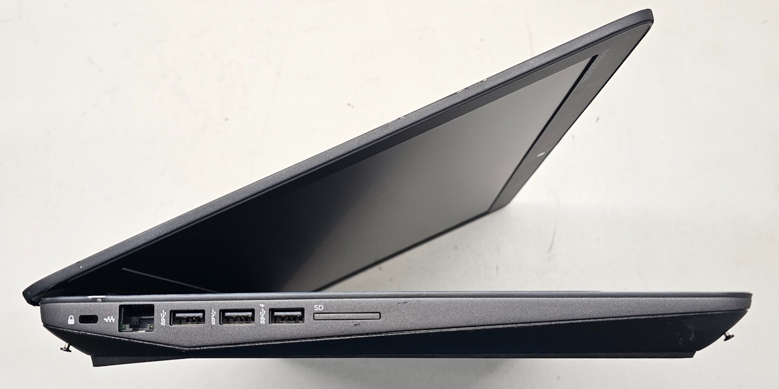 HP ZBook 17 G3 17.3″ Laptop Intel Core i7-6700HQ 8GB Ram NO HD/OS (FL)