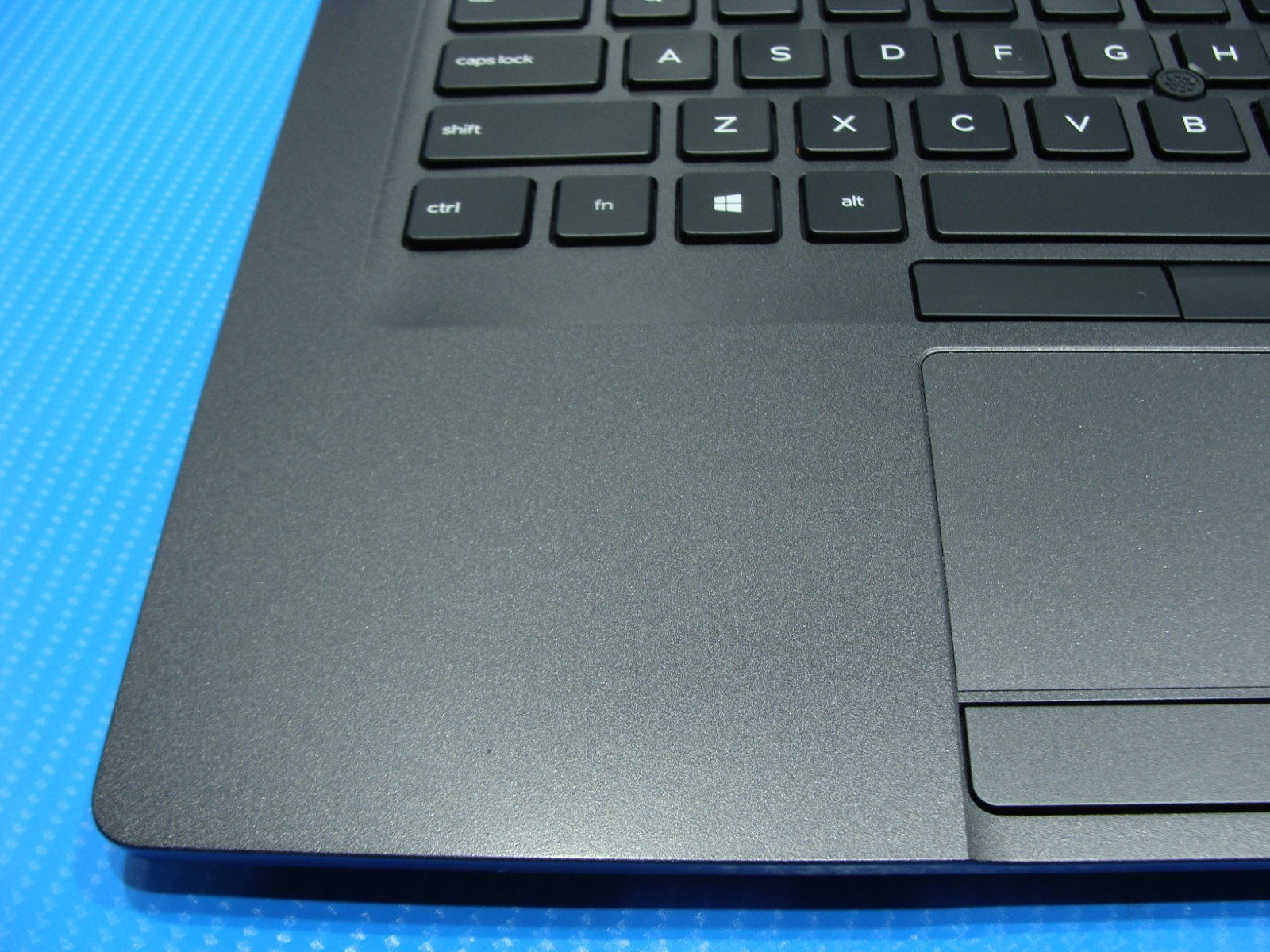 Dell Latitude 5400 14″ FHD Intel i7-8665U 1.9GHz 8GB 512GB Windows 11 Pro +PA