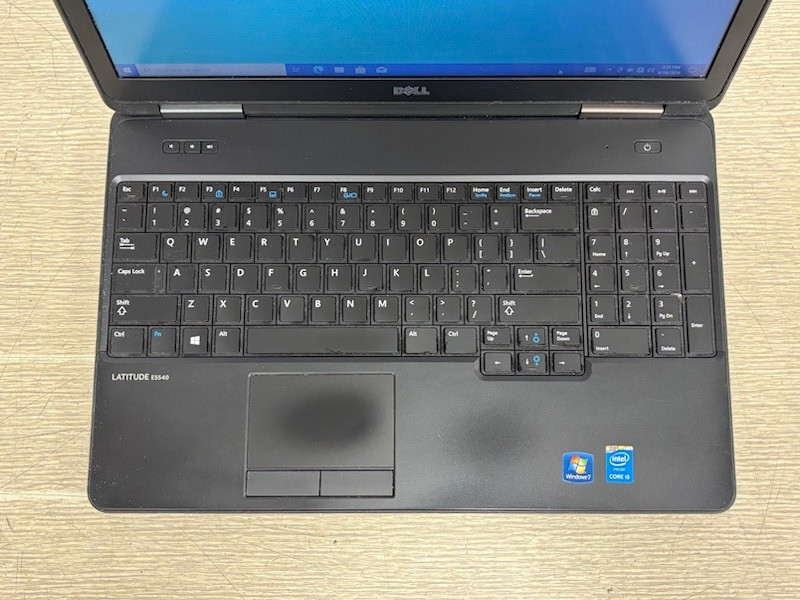 Dell Latitude E5540 15.6″ Laptop i5-4310U @2.0GHz 6GB RAM 320GB HDD Windows 10P